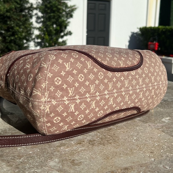 Authentic Louis Vuitton Monogram Idylle Elegie - Picture 6 of 9